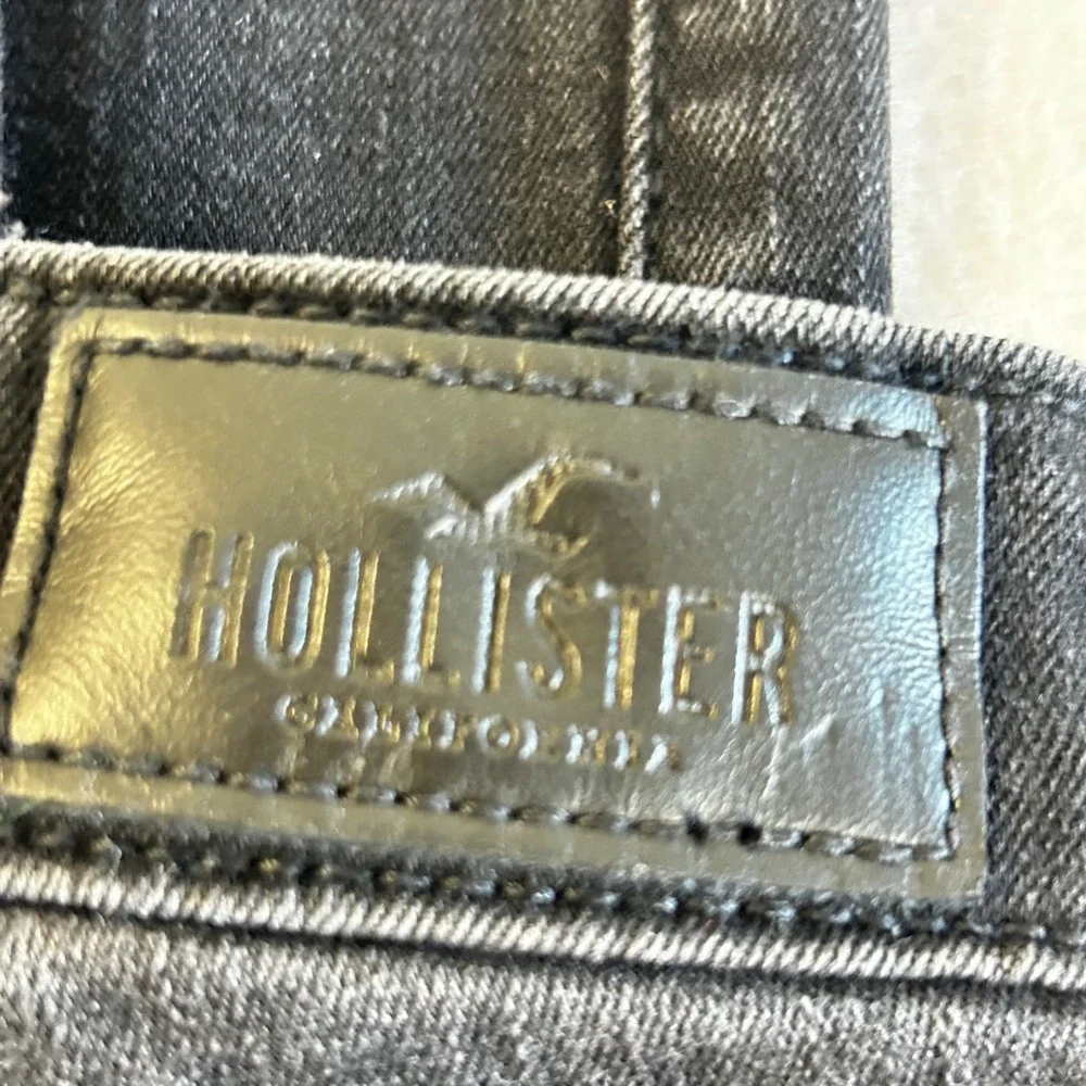 Hollister Womens Curvy High Rise Super Skinny Jeans Black‎ Distressed Size 00S